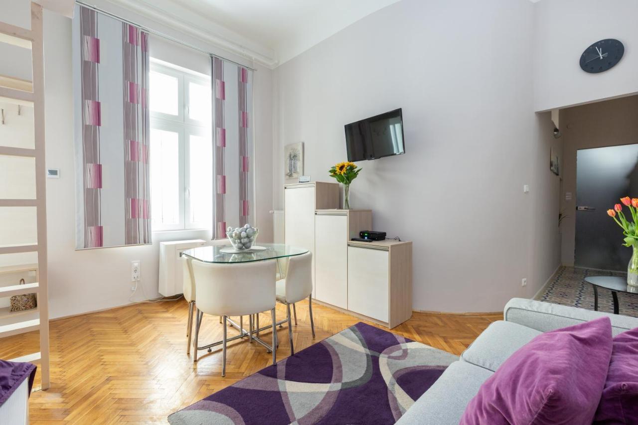 Balaton Apartment Central Budapeste Exterior foto